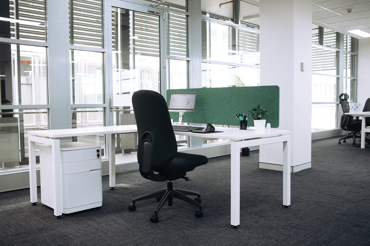 Buro Quantum Upholstered Back