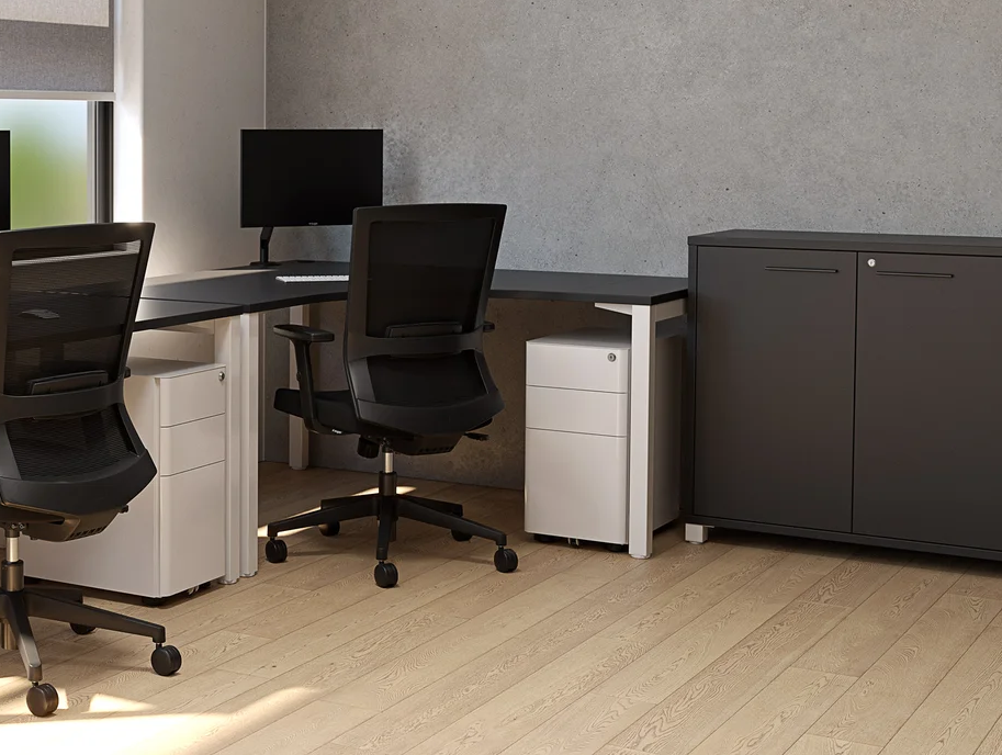 Cubit Corner Desk-Desking-1500 x 1500 x 700-Atlantic Oak-Black-Commercial Traders - Office Furniture