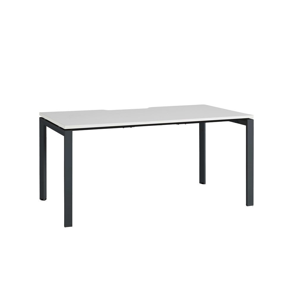 Arlo Desks