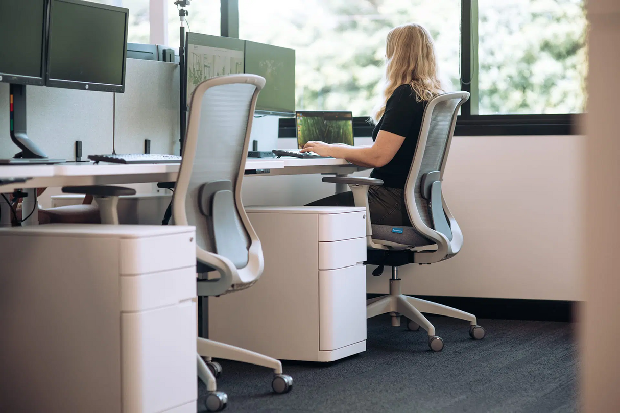 Buro Syntra Height Adjustable Desk-Desking-1500 x 750-Black-Commercial Traders - Office Furniture