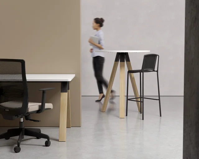 Ligna Bar Leaner-Meeting Tables-900 Round-White-Commercial Traders - Office Furniture