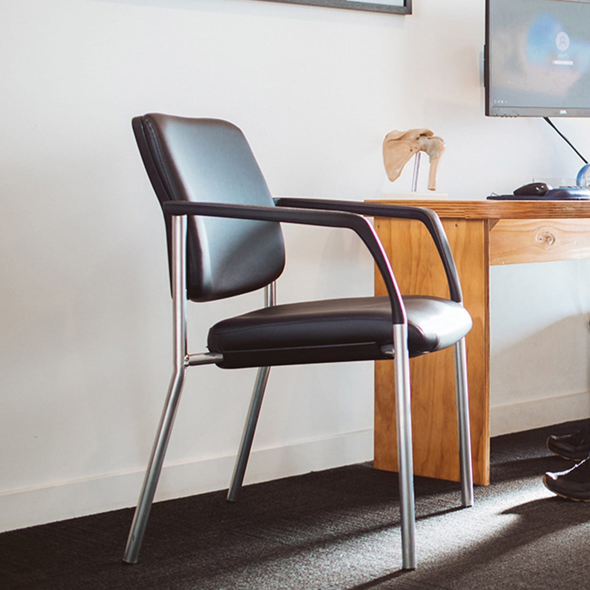 Buro Lindis Chair - 4 Leg-Meeting Room Furniture-Dark Blue-Flat Pack-No Arms-Commercial Traders - Office Furniture